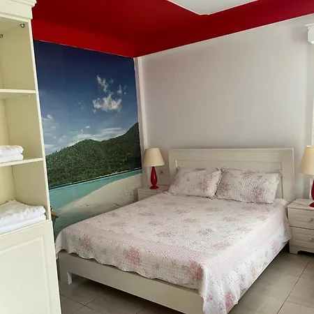 Florika Aparthotel Borsh