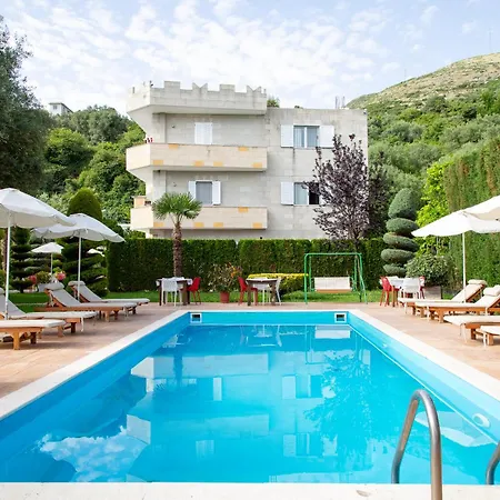 Florika מלון דירות