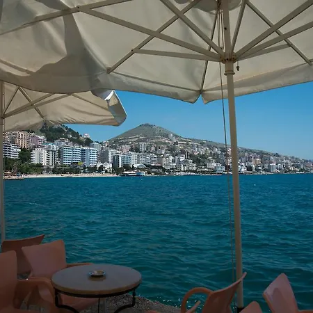 Florika 3*
