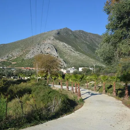 شقة فندقية Florika 3*
